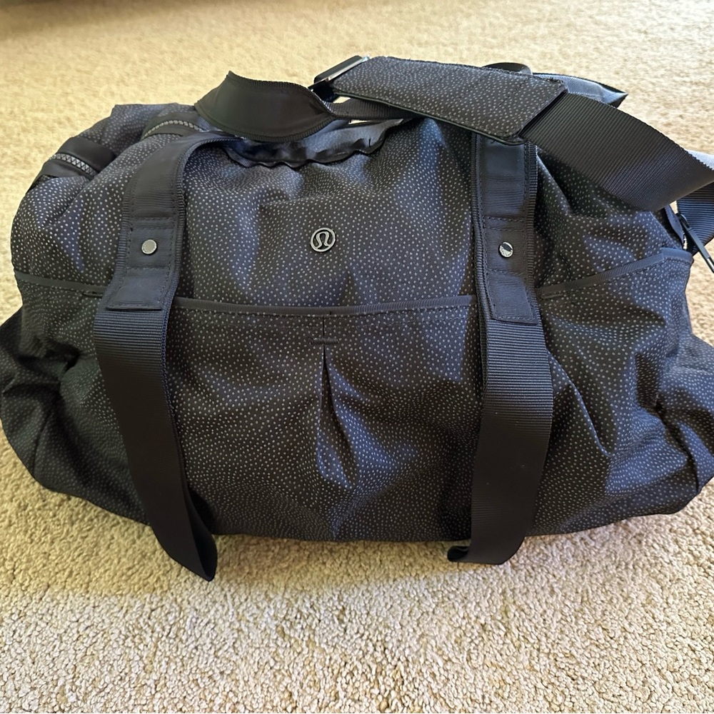 Lululemon Reflective Black Gym Bag